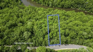 136 Lakeview Dr, Smithville, TN 37166