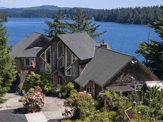 83505 S Cove Way, Florence, OR 97439