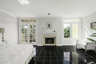 1937 Rue de St Tropez Unit 9, Austin, TX 78746