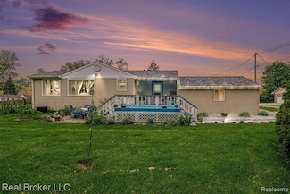 4930 Springside St, Newport, MI 48166