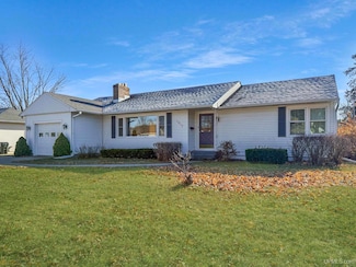 1617 17th Ave S, Escanaba, MI 49829