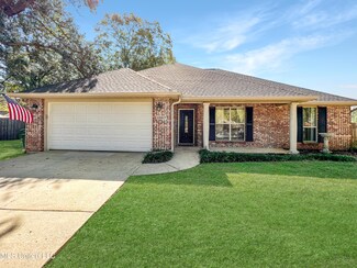 13417 Chandler Ct, Gulfport, MS 39503