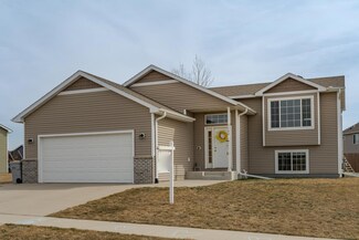 1102 6th St NE, Kasson, MN 55944