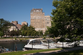 3500 N Lake Shore Dr Unit 5D, Chicago, IL 60657