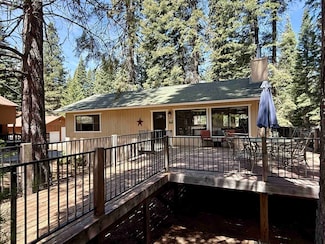 1201 Lynx Rd, Lake Almanor, CA 96137
