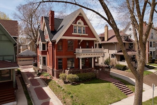 2837 N Marietta Ave, Milwaukee, WI 53211