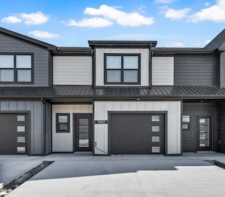 1502 Jonathan Wade Cir, Clarksville, TN 37043