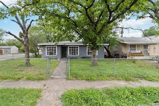 201 Monticello Ct, San Antonio, TX 78223