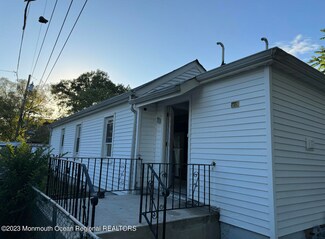 30 Howard Ave, Keansburg, NJ 07734