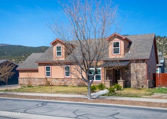 10 Salmon Loop, Gypsum, CO 81637