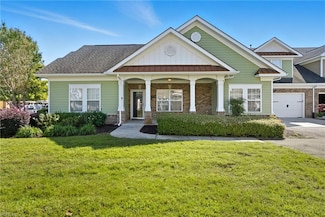 1439 Thistlewood Ln, Chesapeake, VA 23320