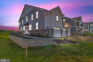 65 Tamarack Cir, Eagleville, PA 19403