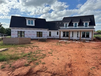 920 Hidden View Acres Dr, Blanchard, OK 73010