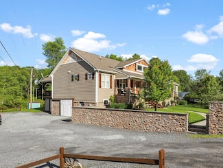 1212 Keelersburg Rd, Tunkhannock, PA 18657