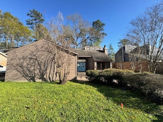 712 Player Ct, Conroe, TX 77302