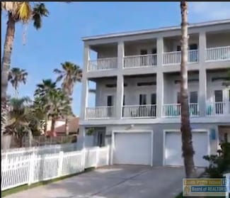 119 E Ling St Unit B, South Padre Island, TX 78597