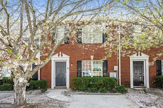 5777 Strathmoor Manor Cir, Lithonia, GA 30058