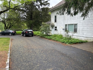 11 Mount Bethel Rd, Hackettstown, NJ 07840