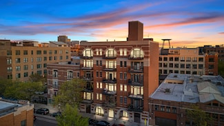 1355 W Washington Blvd Unit 4D, Chicago, IL 60607