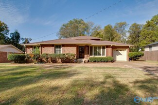 7612 Charlotte Dr SW, Huntsville, AL 35802