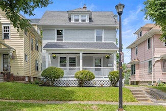 580 Magee Ave, Rochester, NY 14613