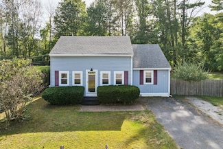 11 Stockman Ave, Saco, ME 04072