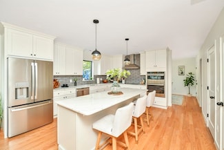 150 Columbia St Unit 3, Cambridge, MA 02139