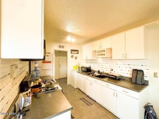 6767 N 7th St Unit 217, Phoenix, AZ 85014