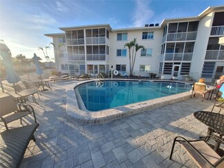 708 Tamiami Trail S Unit 320, Venice, FL 34285