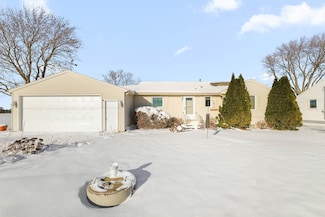 W6807 W Grove St, Fond Du Lac, WI 54937