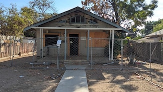 4576 E Balch Ave, Fresno, CA 93702
