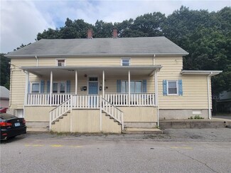 90 Hazel St, Woonsocket, RI 02895