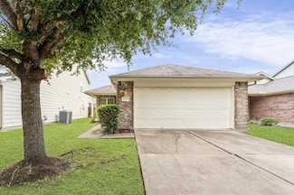 12831 Regal Oaks Bend Ln, Houston, TX 77047