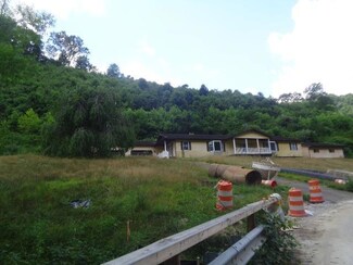 00 Hc 70 Box 1096, Dingess, WV 25671