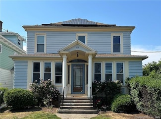 82 Cove St Unit 2, New Haven, CT 06512