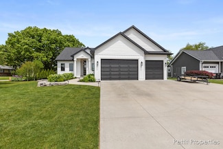 1509 Ponstein Dr, Hudsonville, MI 49426