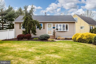 1 Willow Rd, Bordentown, NJ 08505