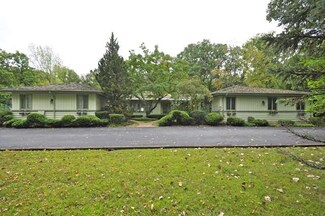 2999 Deerfield Rd, Riverwoods, IL 60015