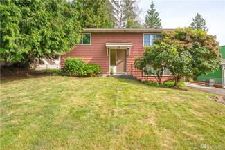 5715 204th St SW, Lynnwood, WA 98036