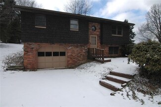 276 Mccleary Rd, Hookstown, PA 15050