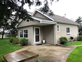 6362 W Eagle Lake Rd, Peotone, IL 60468