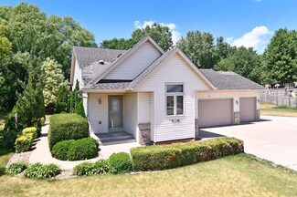 2400 Hulett Ave, Faribault, MN 55021