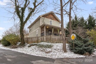 9 Annie St, Asheville, NC 28806