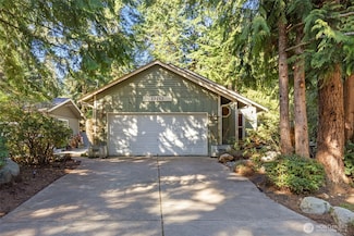 22252 Woodruff Place NE, Poulsbo, WA 98370