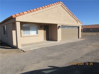 3150 E Gordon #B Dr, Kingman, AZ 86409