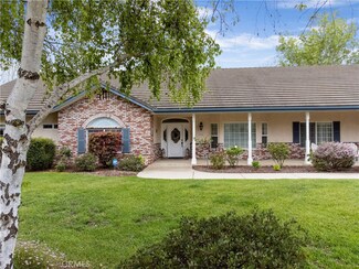525 Sandy Oaks Ln, Nipomo, CA 93444