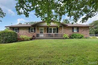 510 Olive St, New Haven, MO 63068