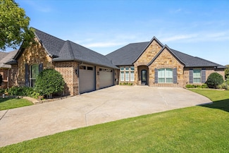 1203 Huntington Cove Ct, Granbury, TX 76048