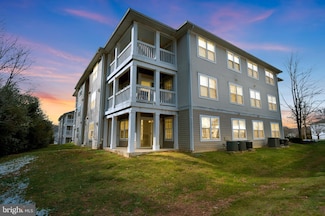 14188 Cuddy Loop Unit 102, Woodbridge, VA 22193