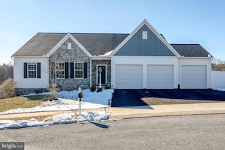 7020 Scenic Ct, Harrisburg, PA 17111